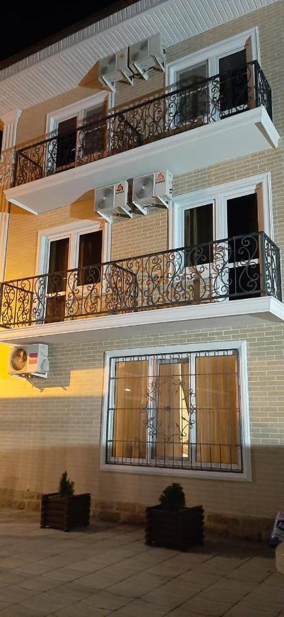 Mini-Hotel Yanson 2 Gagra Eksteriør billede