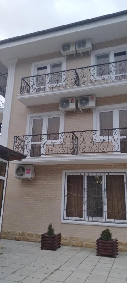 Mini-Hotel Yanson 2 Gagra Eksteriør billede