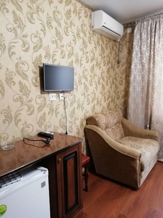 Mini-Hotel Yanson 2 Gagra Eksteriør billede